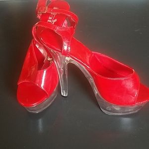 Plants platform red patent leather heels sz 7.5